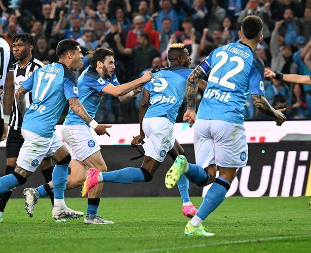 如果出战多特，B席将成为第4位达成欧冠百场的葡萄牙球员（若出战多特，B席将成为葡萄牙第4位欧冠百场球员）