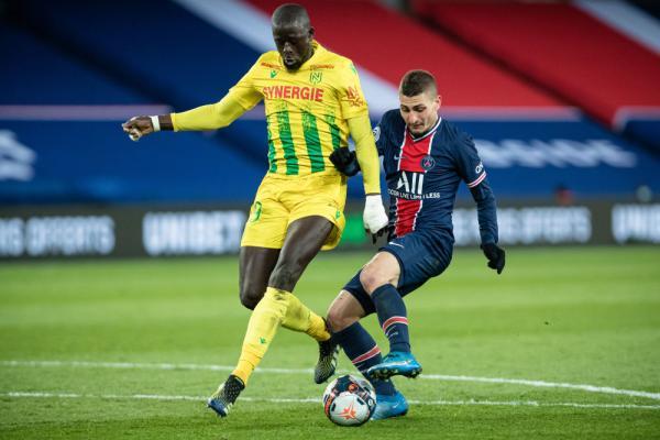 狄龙：我今天打得太软了，我应该去制造更多对抗而不是让阿伦去（狄龙：今天我打得太软，应该自己发起更多对抗，而不是让阿伦来扛）