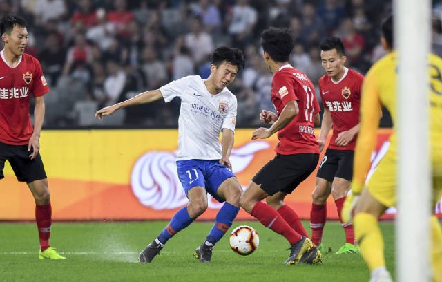 太阳队三分雨浇灭对手（太阳队外线火力全开击溃对手）