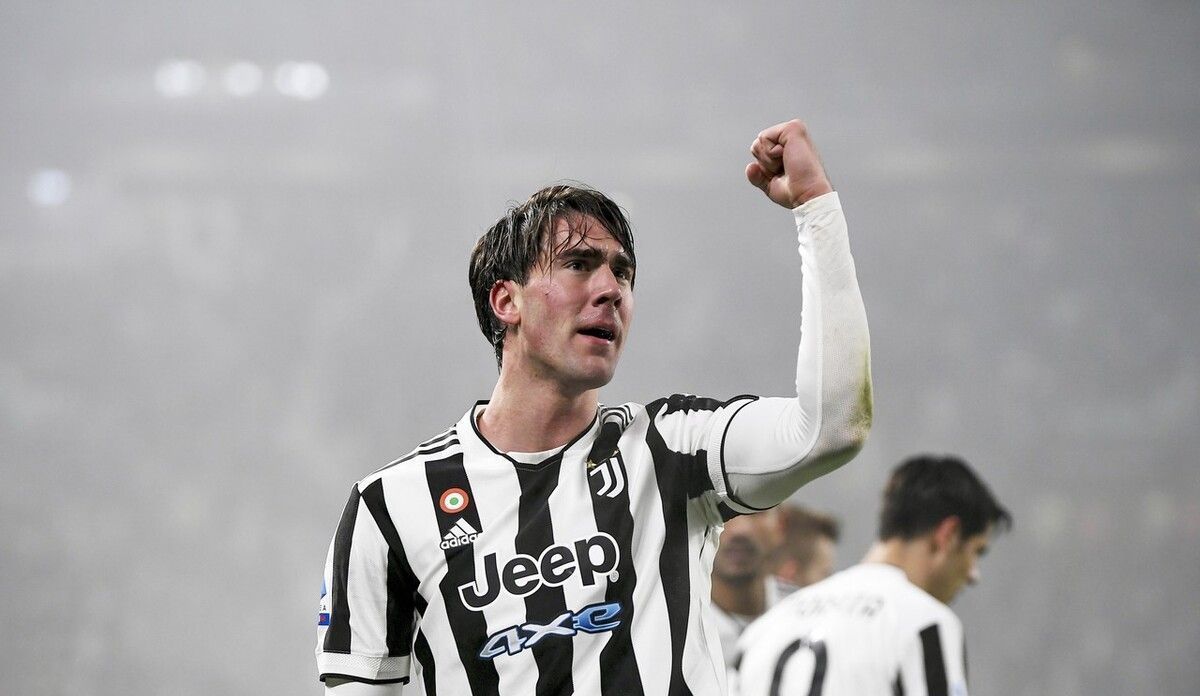 2-2战平切尔西，卡拉巴赫首次在欧战对阵英格兰球队拿分（与切尔西2-2战平，卡拉巴赫欧战对英格兰队首获积分）