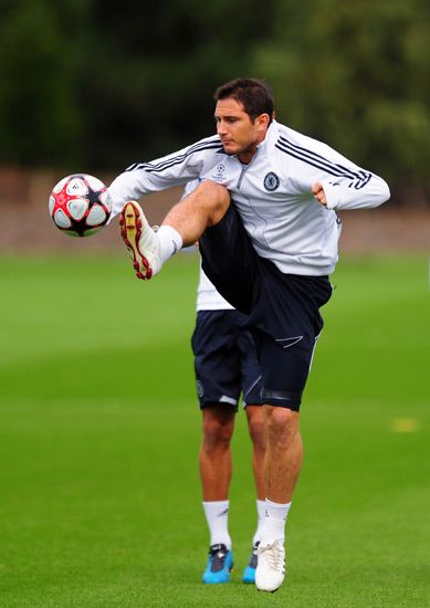 科曼：荷兰足球的人才太多了，我对明年的世界杯充满了期待（科曼：荷兰足球人才济济，我对明年世界杯信心十足）