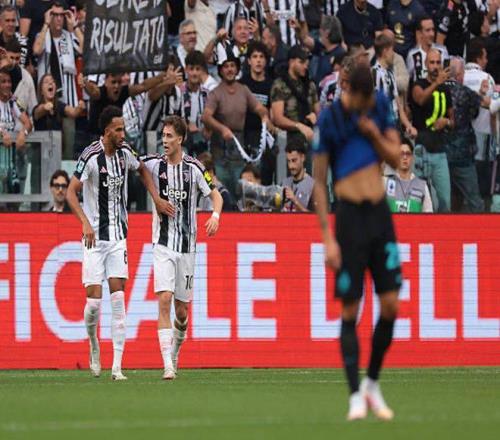 U17世界杯战报：莫泽破门制胜，奧地利1-0击败日本（U17世界杯：莫泽打入制胜球，奥地利1-0力克日本）