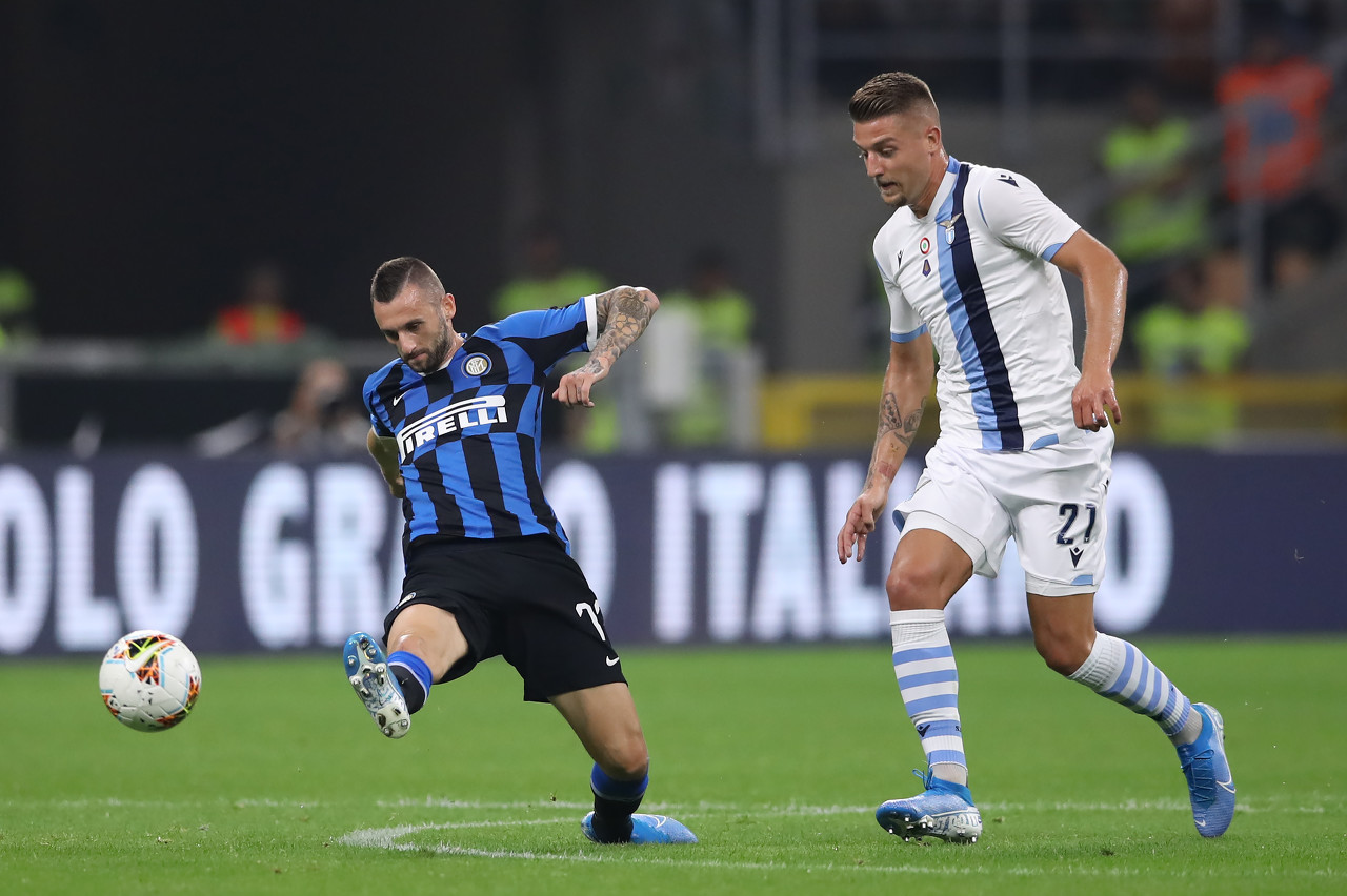 电场球场：从英超两连降的卢顿镇开建新主场（电场球场：卢顿镇英超两连降后启动新主场建设）