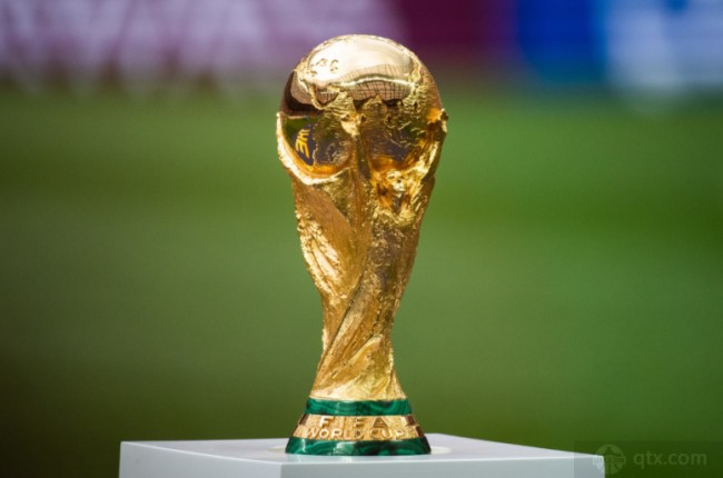 刘越：青训最大特点是示范；退役球员短板是不会经营市场（刘越：青训重在示范，退役球员短板是缺乏市场经营能力）