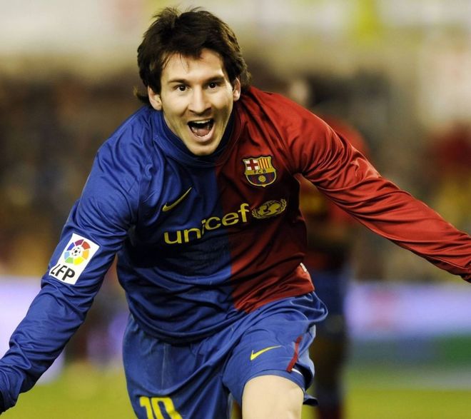 法媒：罗马已与切尔西就租借迪萨西展开谈判，球员愿意加盟（法媒：罗马与切尔西就迪萨西租借展开谈判，球员已表态愿意加盟）